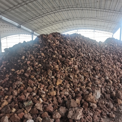 Lead-zinc lithium ore